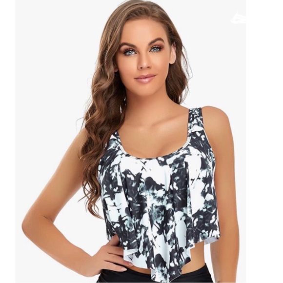 Black & White Ruffled Tankini Top US Size M Wide & Spaghetti Straps Swimsuit - Picture 2 of 6